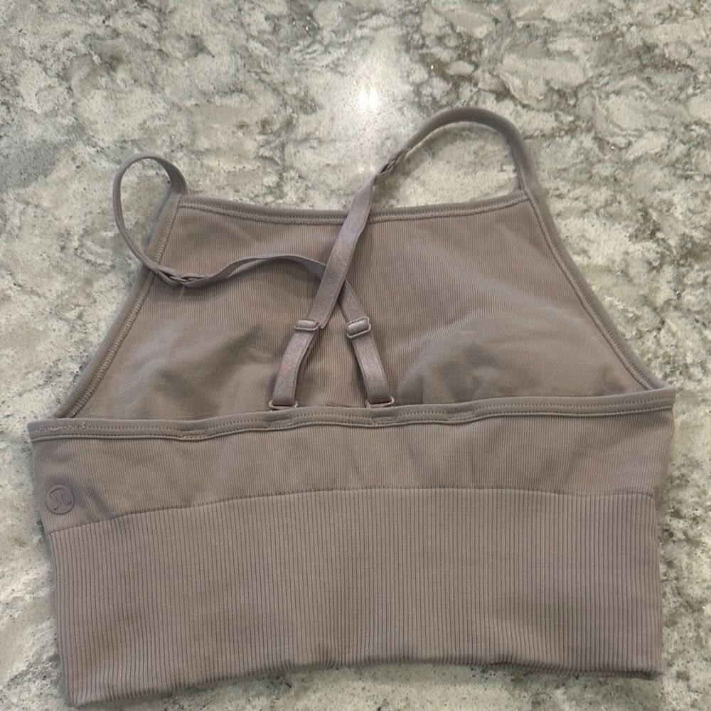 lululemon athletica Sports Bra Sz 2 - Picture 3 of 3